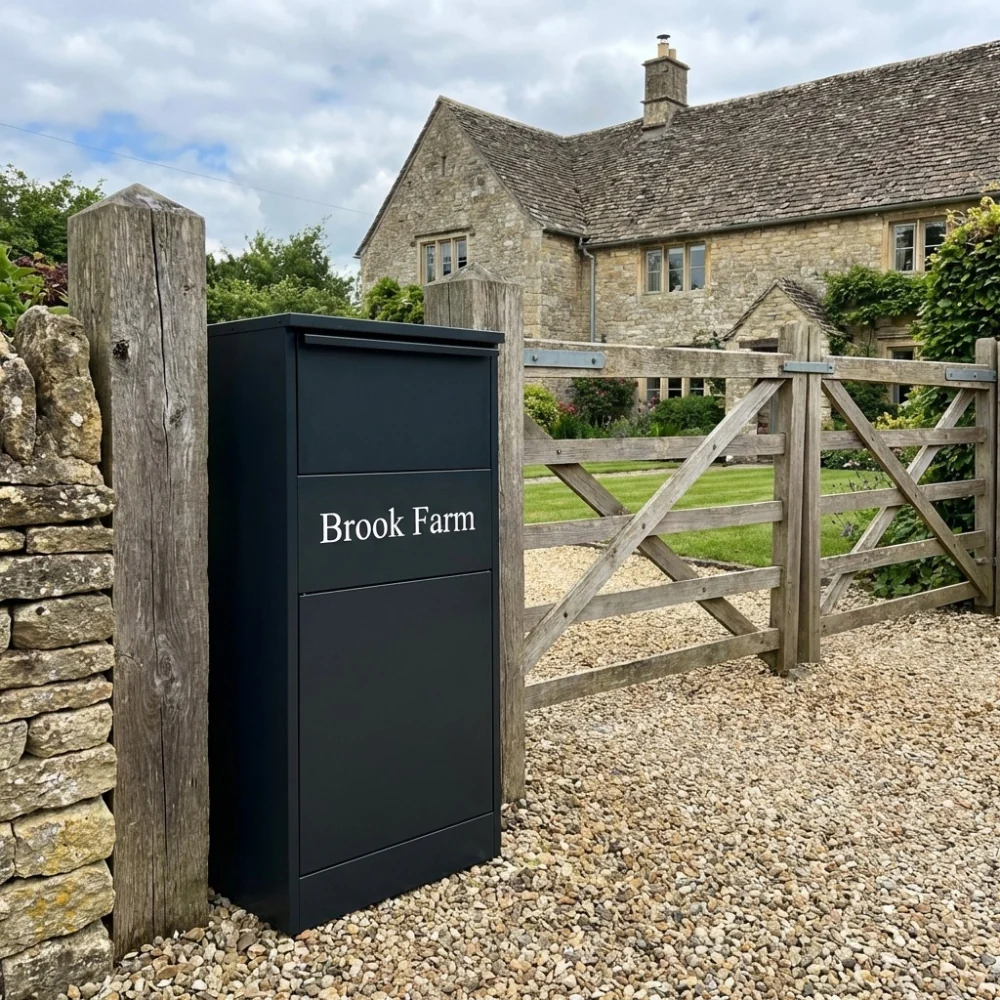 Outdoor Parcel Drop Box – Extra Large Free Standing Rear Access Secure Delivery Box – Buzzard